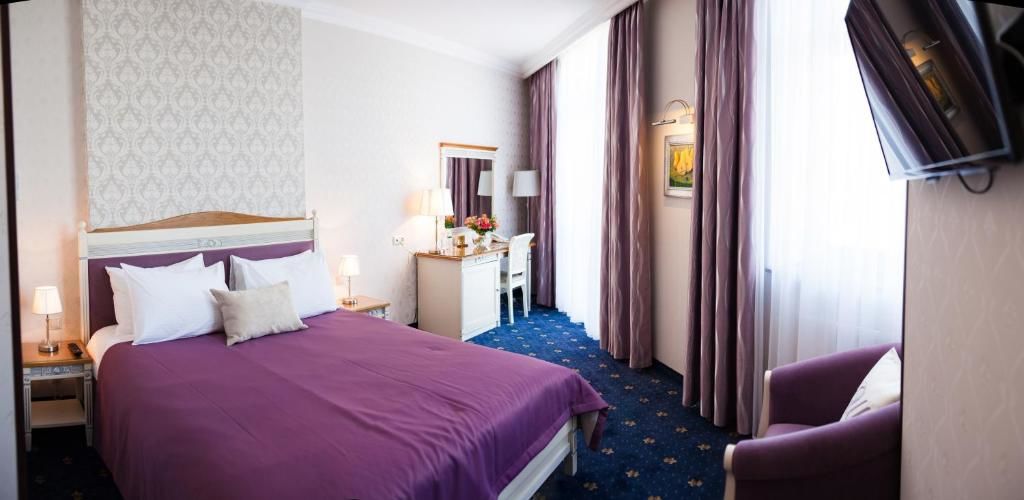 Отель Shato Hotel Chervonograd-49